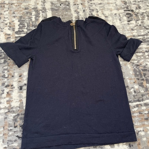 Authentic tory burch blouse. - Picture 3 of 4